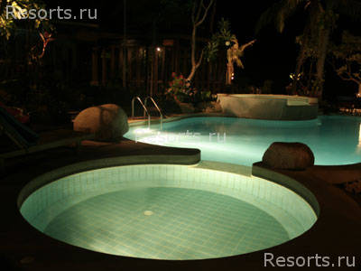 Thai House Beach Resort 11